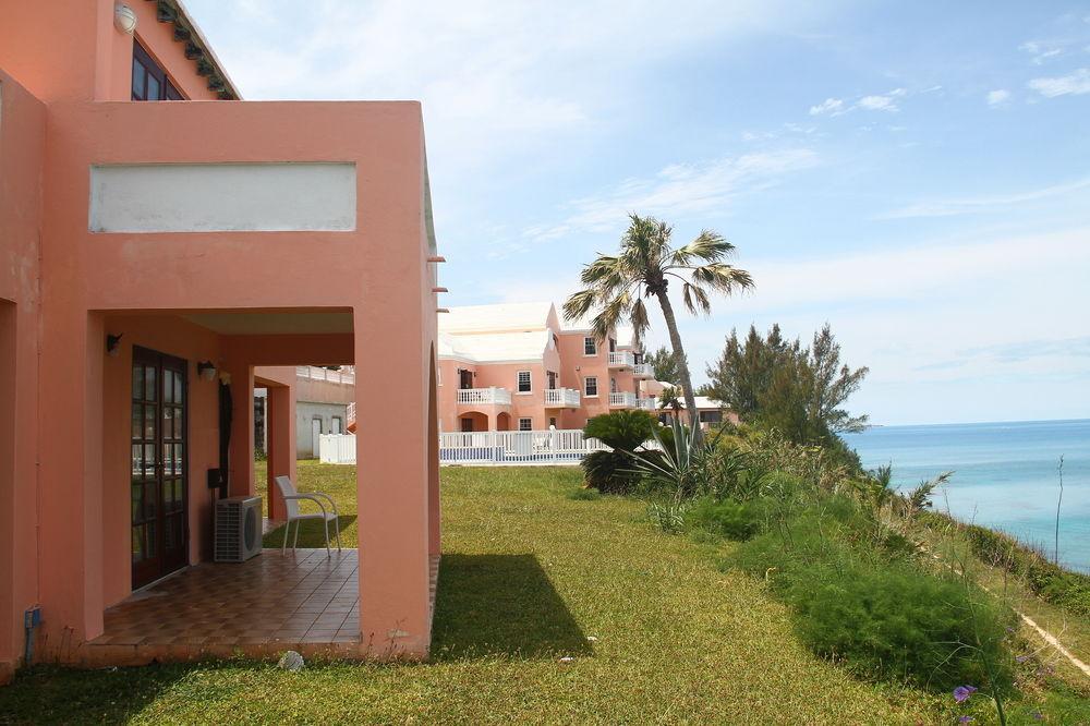 Clear View Suites & Villas Bermuda Esterno foto