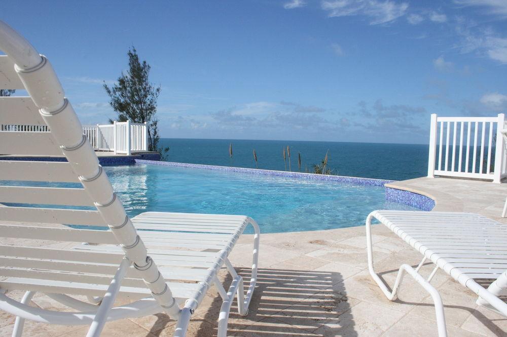 Clear View Suites & Villas Bermuda Esterno foto